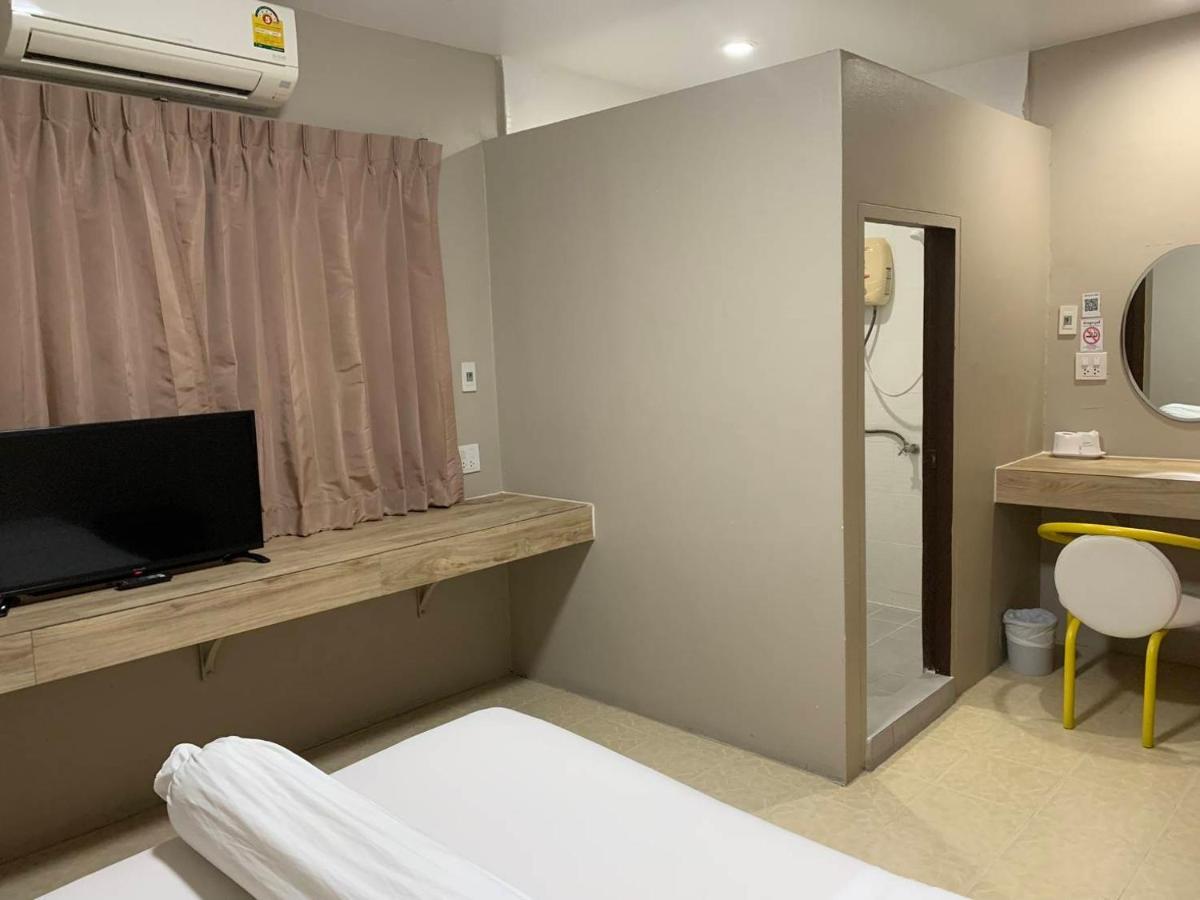 Lithai Guesthouse 피차눌로크 외부 사진
