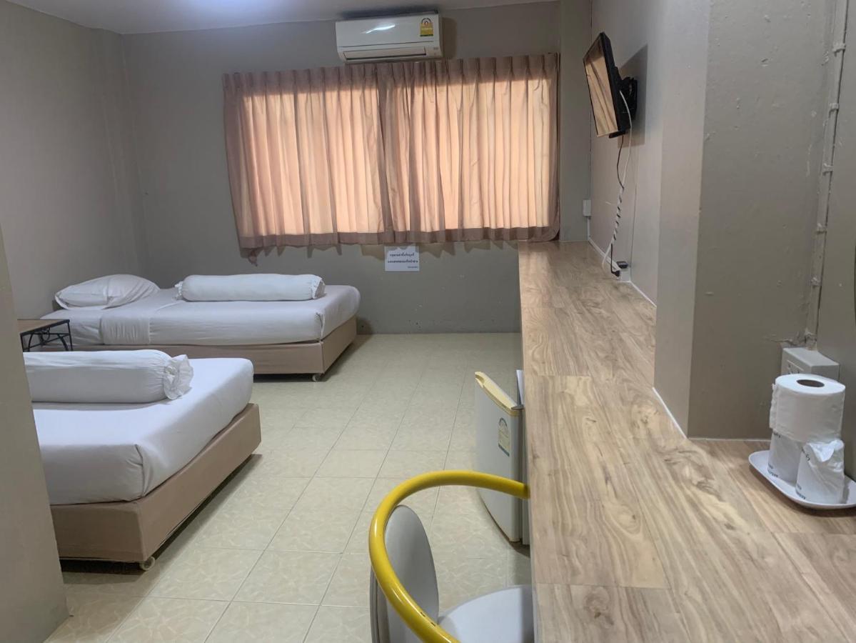Lithai Guesthouse 피차눌로크 외부 사진